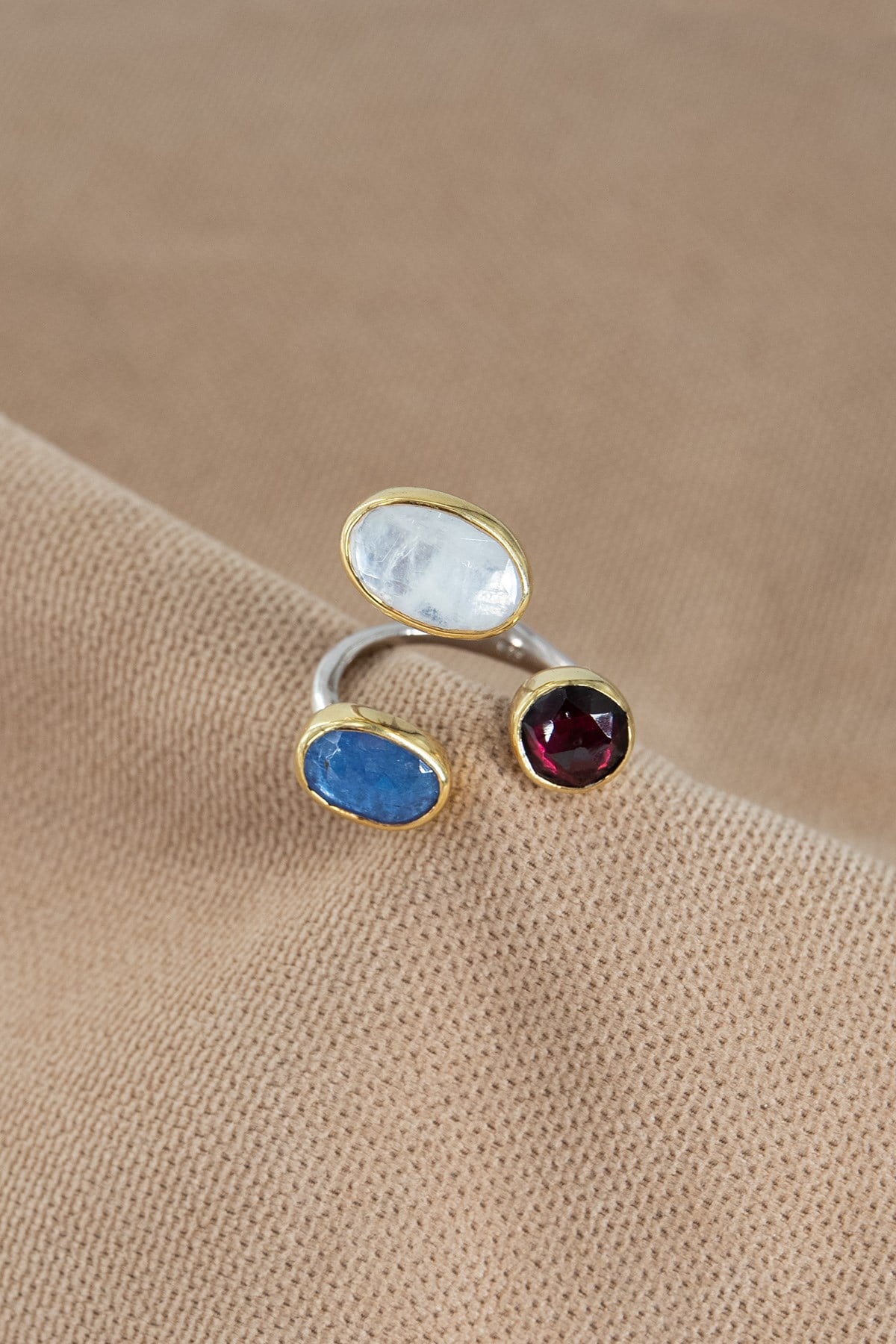 Tanzanit & Moonstone & Garnet Taşlı Yüzük