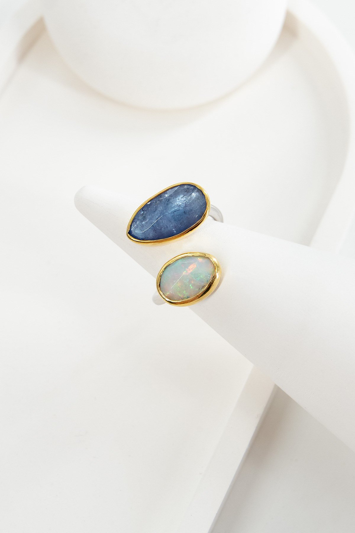 Tanzanit, Opal Taşlı Gümüş Yüzük