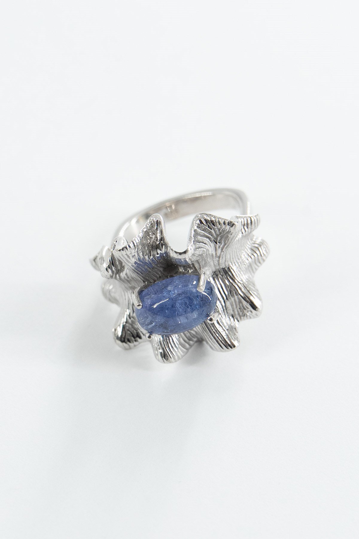 Tanzanite con Pietra Argento Design Anello