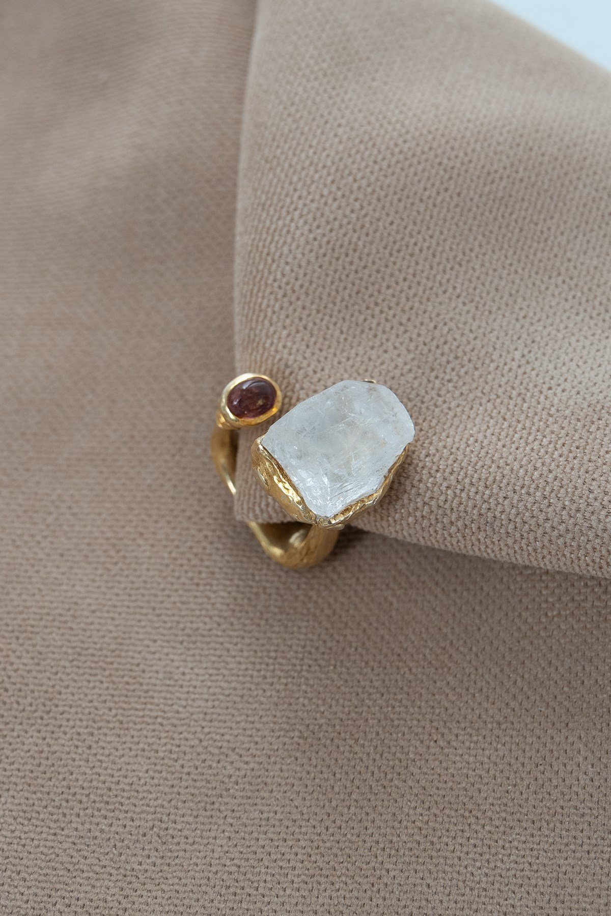 White Quartz & Turmalin Taşlı Gümüş Yüzük