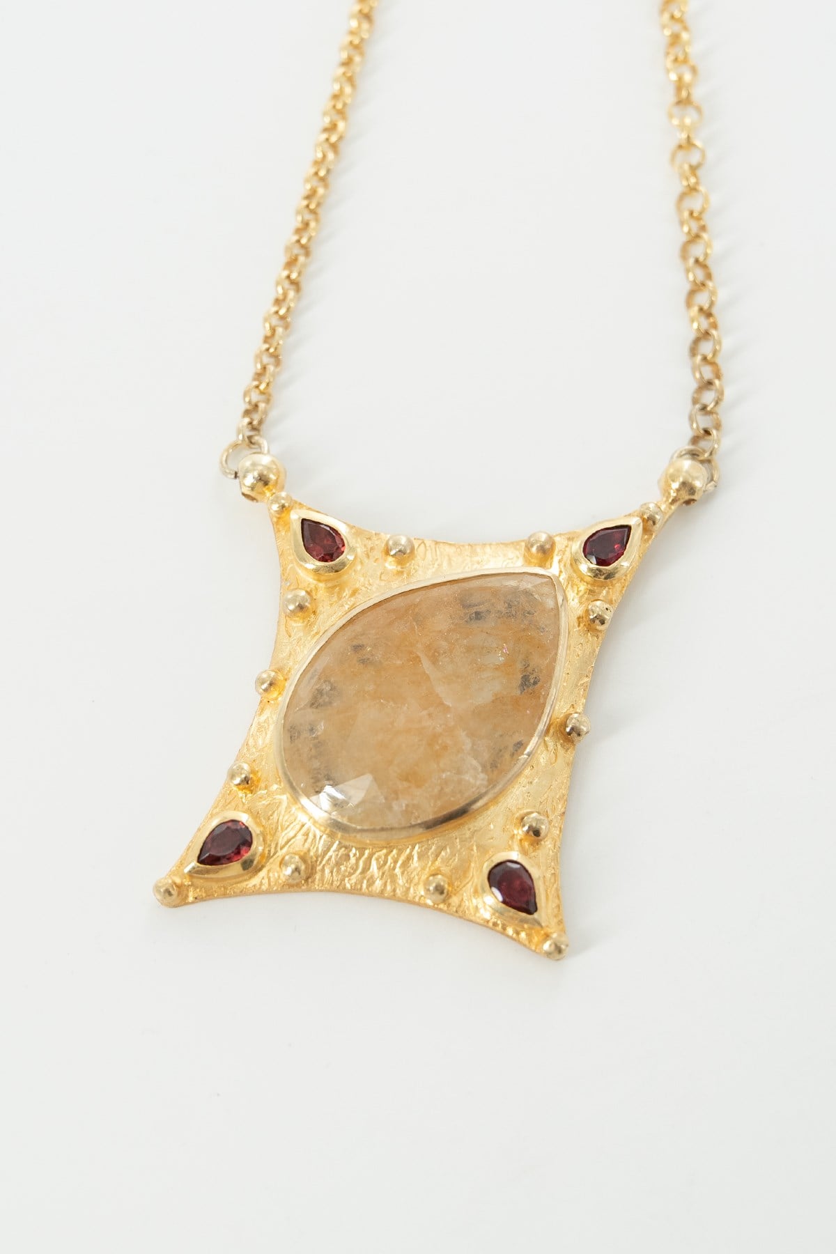 Yellow Sapphire ve Garnet Taşlı Gümüş Kolye