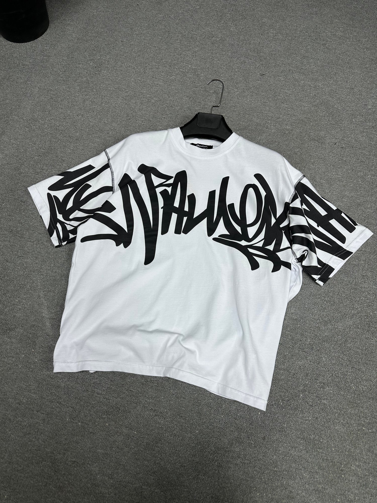 Graffiti Baskı Detaylı T-shirt Beyaz 
