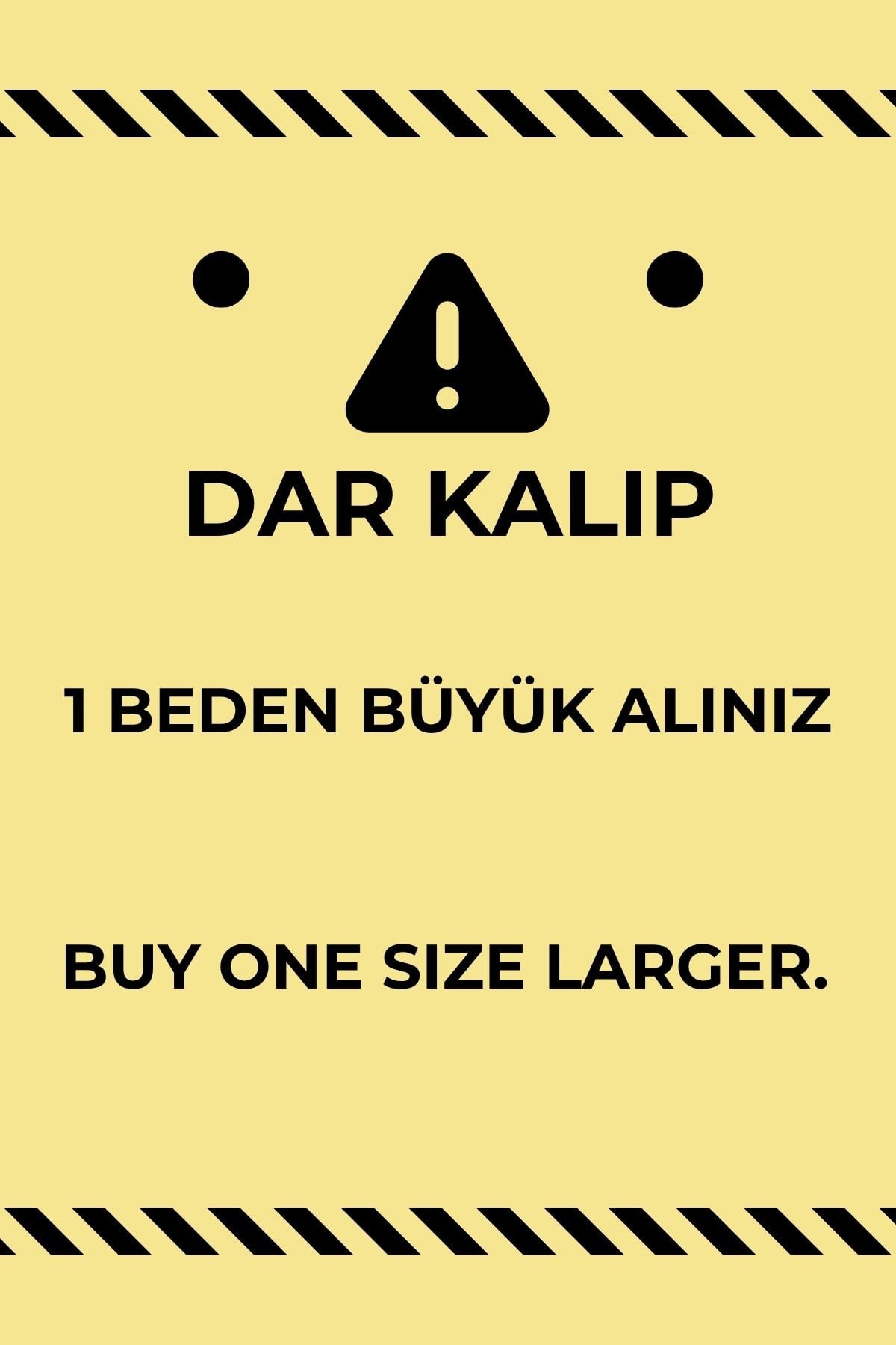 Anna Beyaz Mat Trok Detay Düz Taban Kadın Terlik
