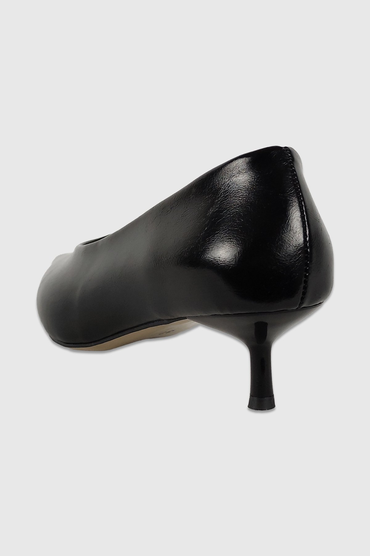 Clara Siyah Rustik Sivri Burun Kadın Stiletto