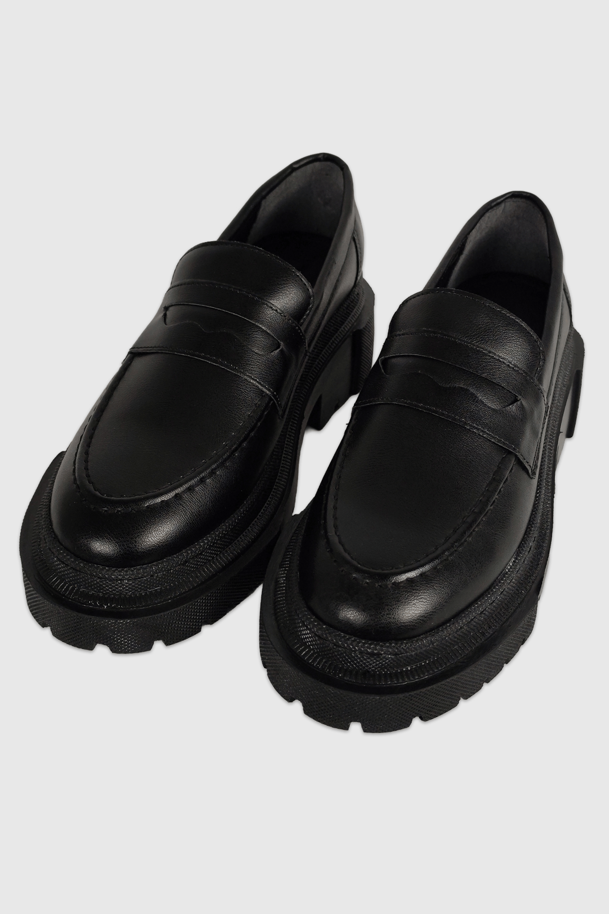 Tammy Siyah Mat Kalın Taban Kadın Loafer Ayakkabı