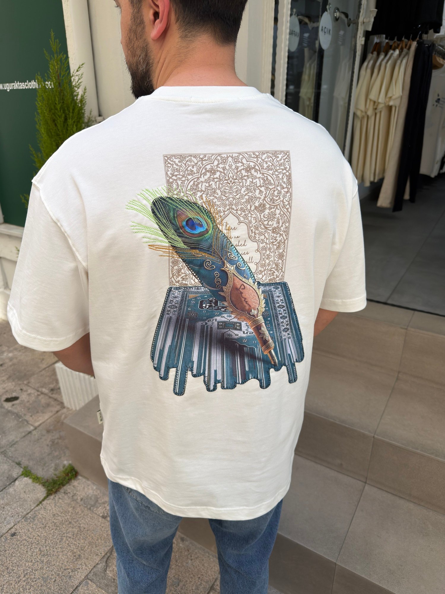 Nakışlı Oversize Tshirt