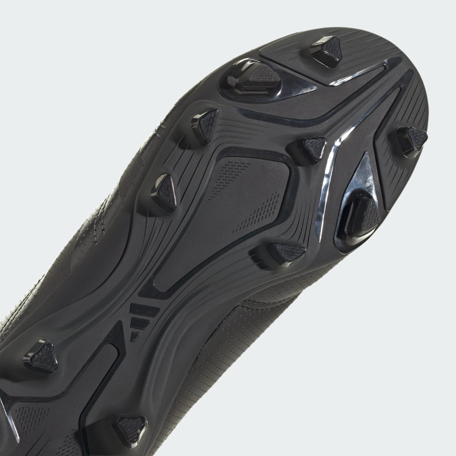 ADİDAS ÇOCUK KRAMPON PREDATOR CLUB F XG J IG5428
