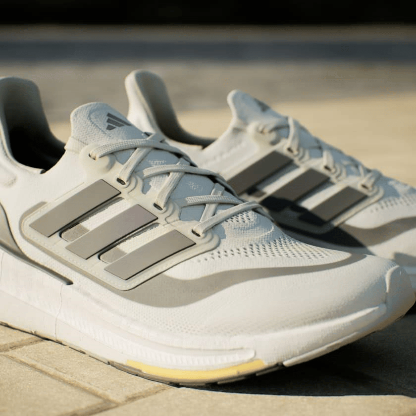 ADİDAS ERKEK KOŞU AYAKKABI ULTRABOOST LIGHT ID3281