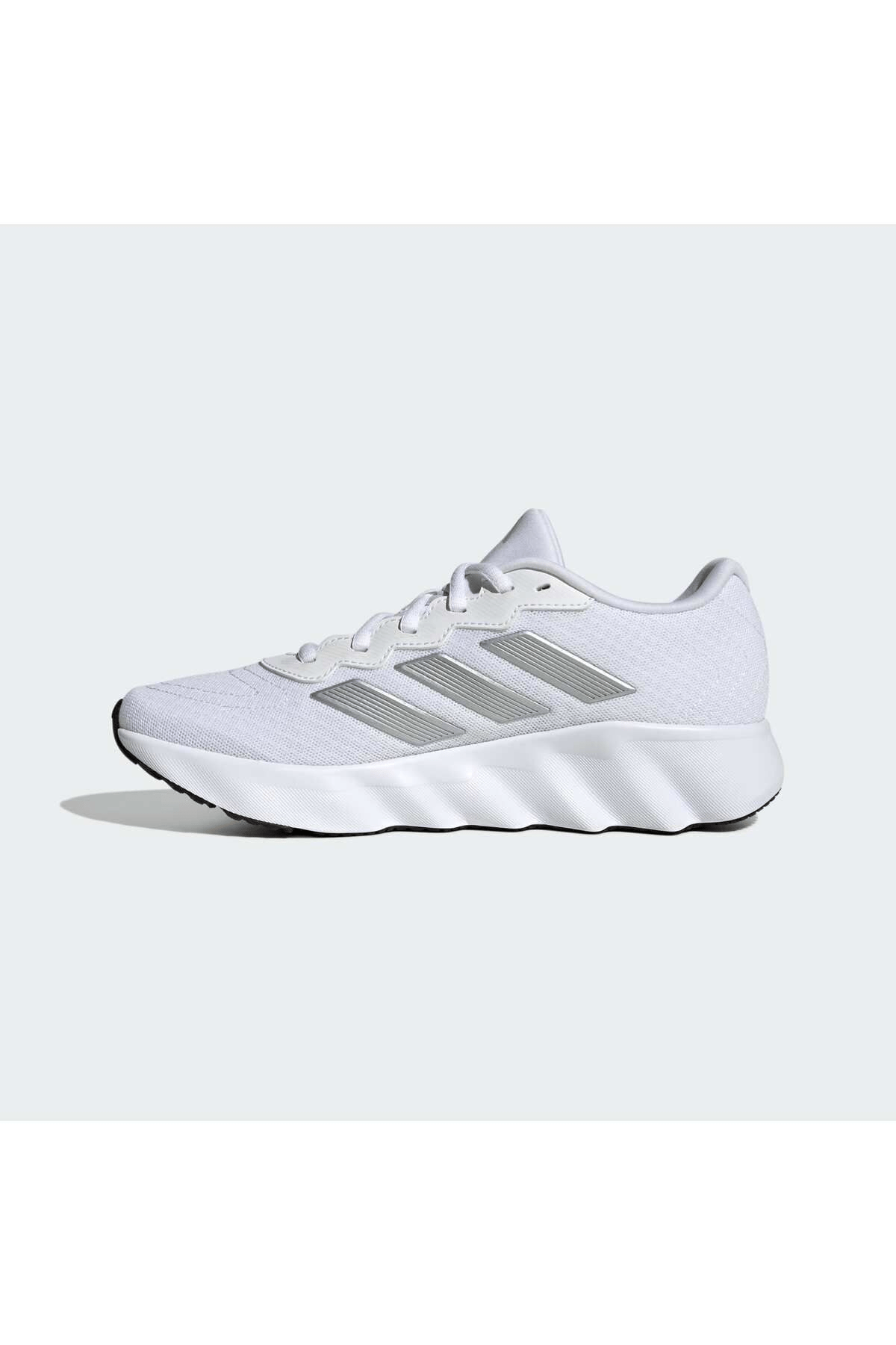 ADIDAS KADIN KOŞU AYAKKABI SWITCH MOVE ID5257