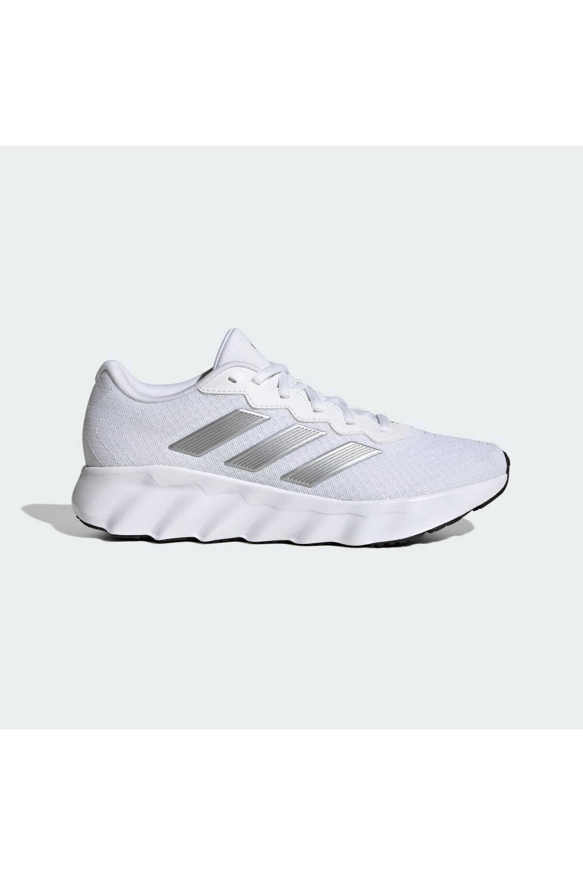 ADIDAS KADIN KOŞU AYAKKABI SWITCH MOVE ID5257