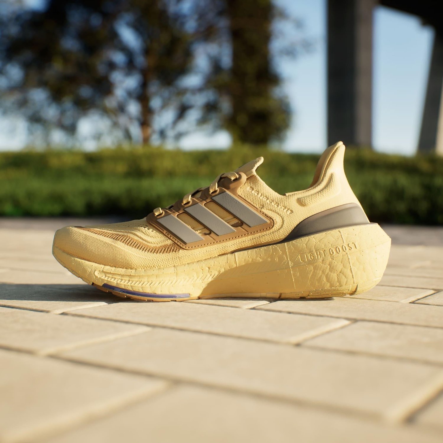 ADİDAS UNISEX KOŞU AYAKKABI ULTRABOOST LIGH T IE3329