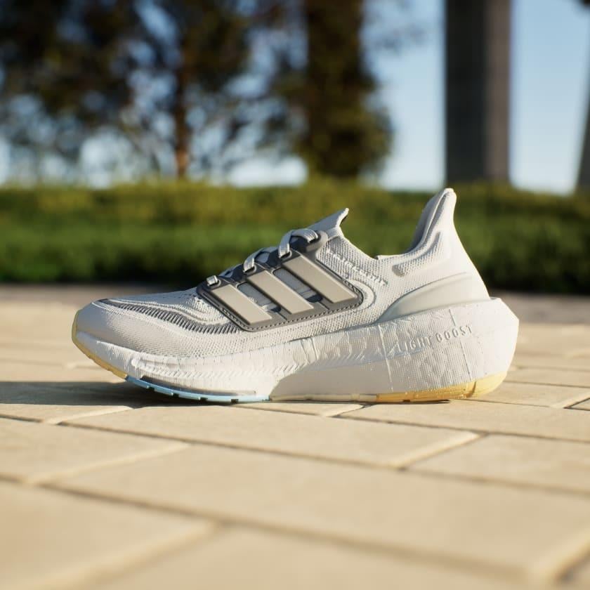 ADİDAS UNISEX KOŞU AYAKKABI ULTRABOOST LIGH T W IE3334