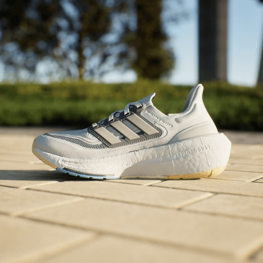 ADİDAS UNISEX KOŞU AYAKKABI ULTRABOOST LIGH T W IE3334