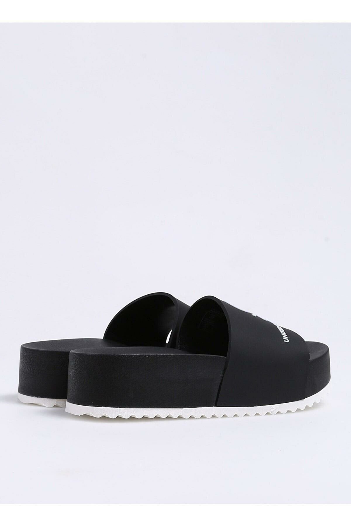 BENETTON KADIN SİYAH SANDALET BN-1211