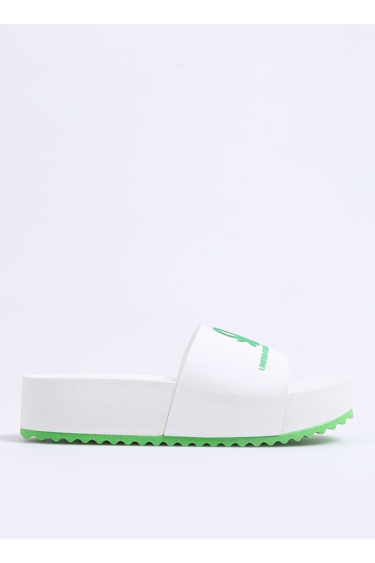 BENETTON KADIN SİYAH SANDALET BN-1211