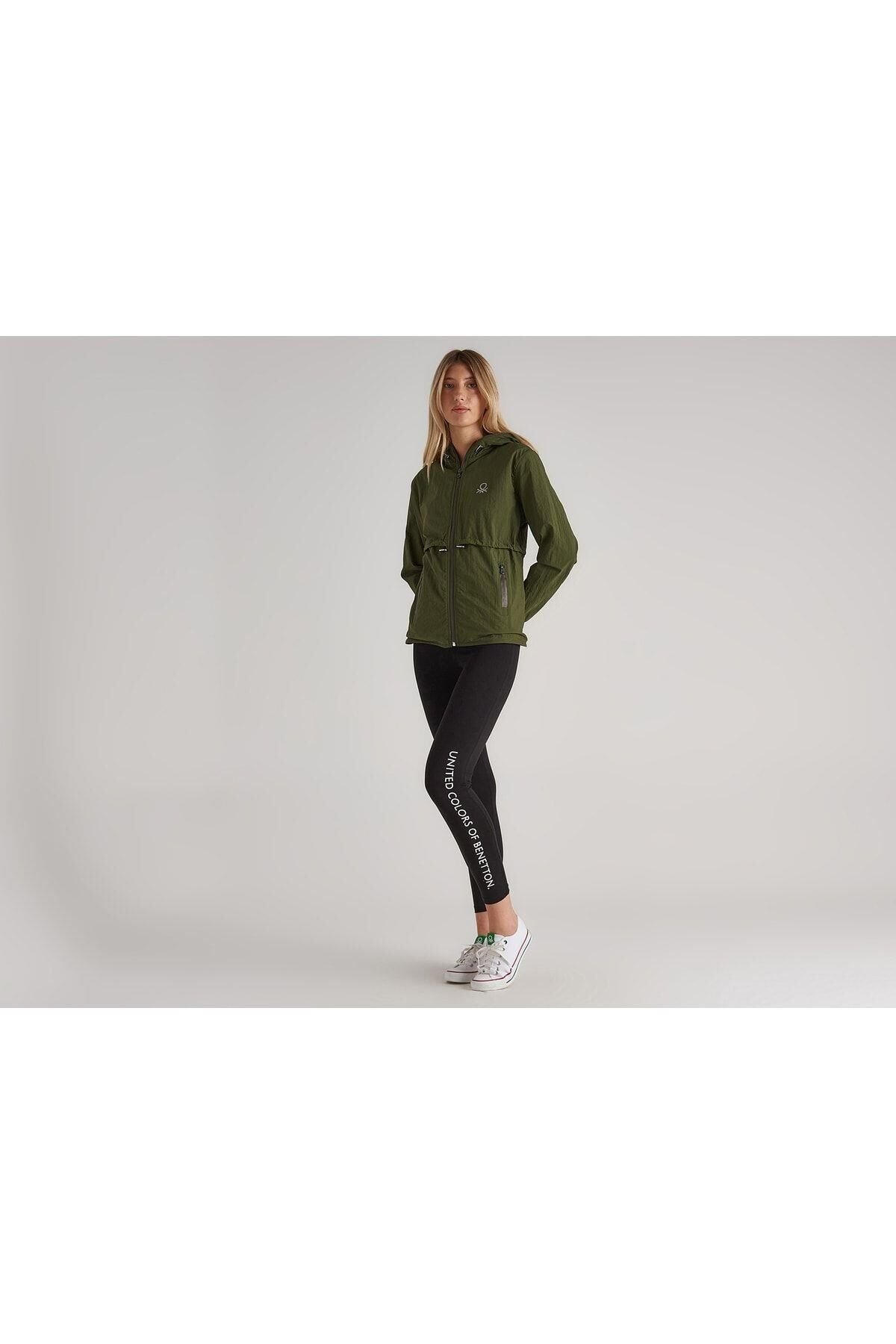 BNT-W20048 BENETTON KADIN RAİNCOAT 71157