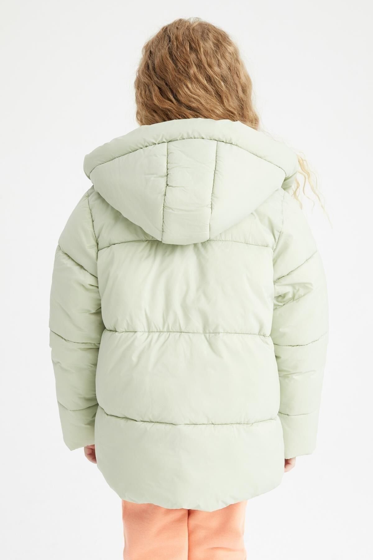 DEFACTO KIZ ÇOCUK PUFFER ŞİŞME MONT KAPÜŞONLU POLAR ASTARLI MONT X6484A6