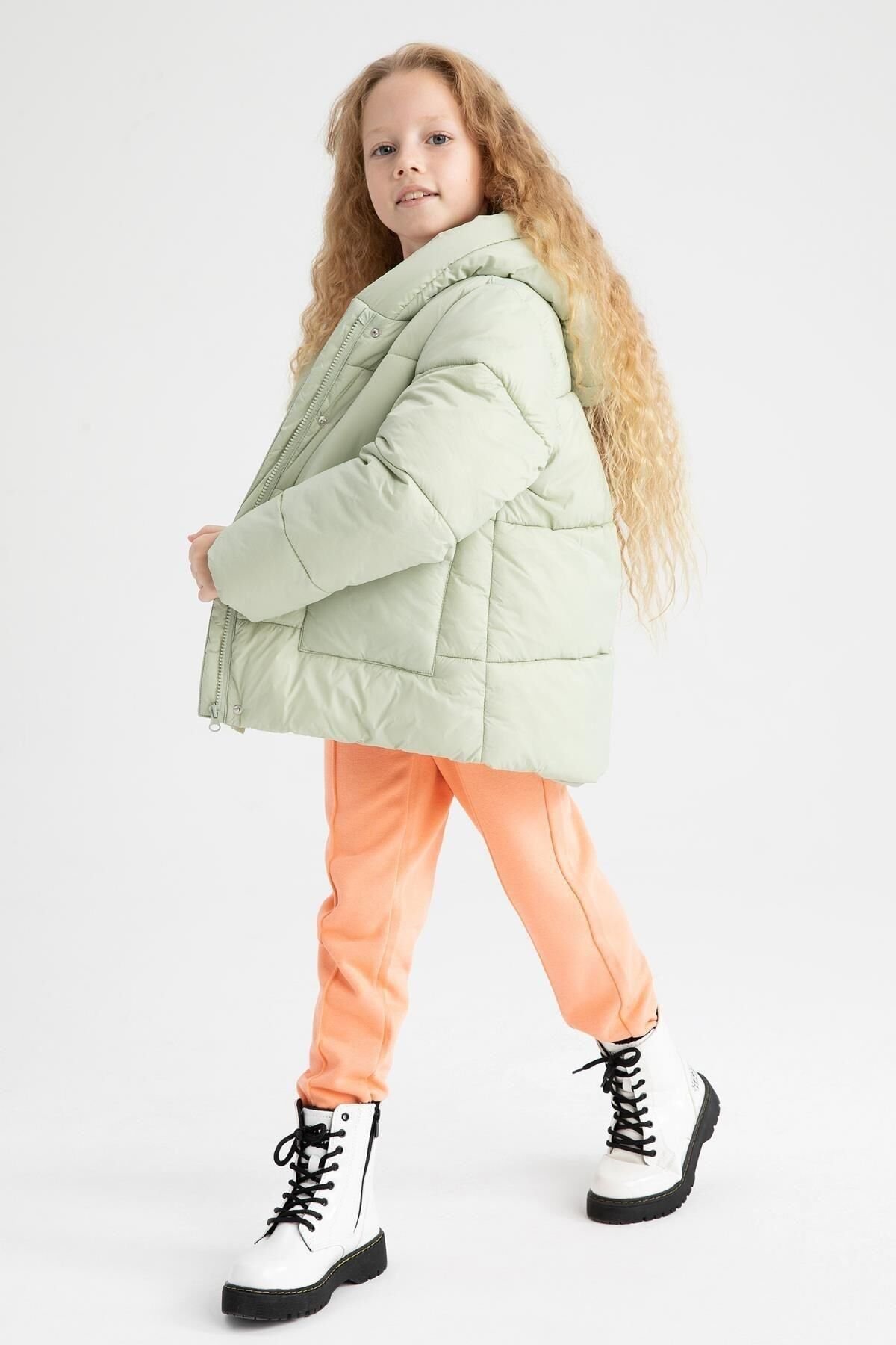 DEFACTO KIZ ÇOCUK PUFFER ŞİŞME MONT KAPÜŞONLU POLAR ASTARLI MONT X6484A6