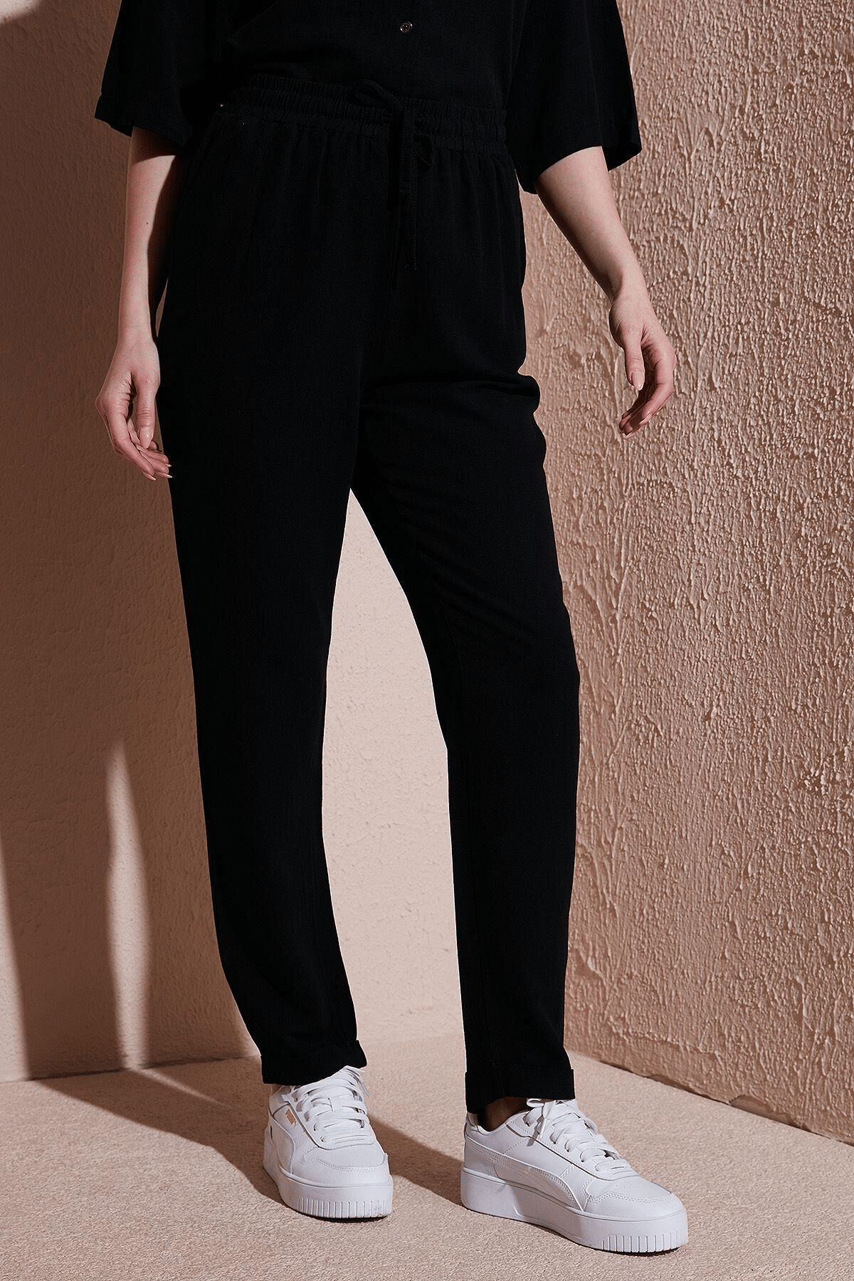 FASHION FRIENDS KADIN BELİ LASTİKLİ PANTOLON 25Y0550K1
