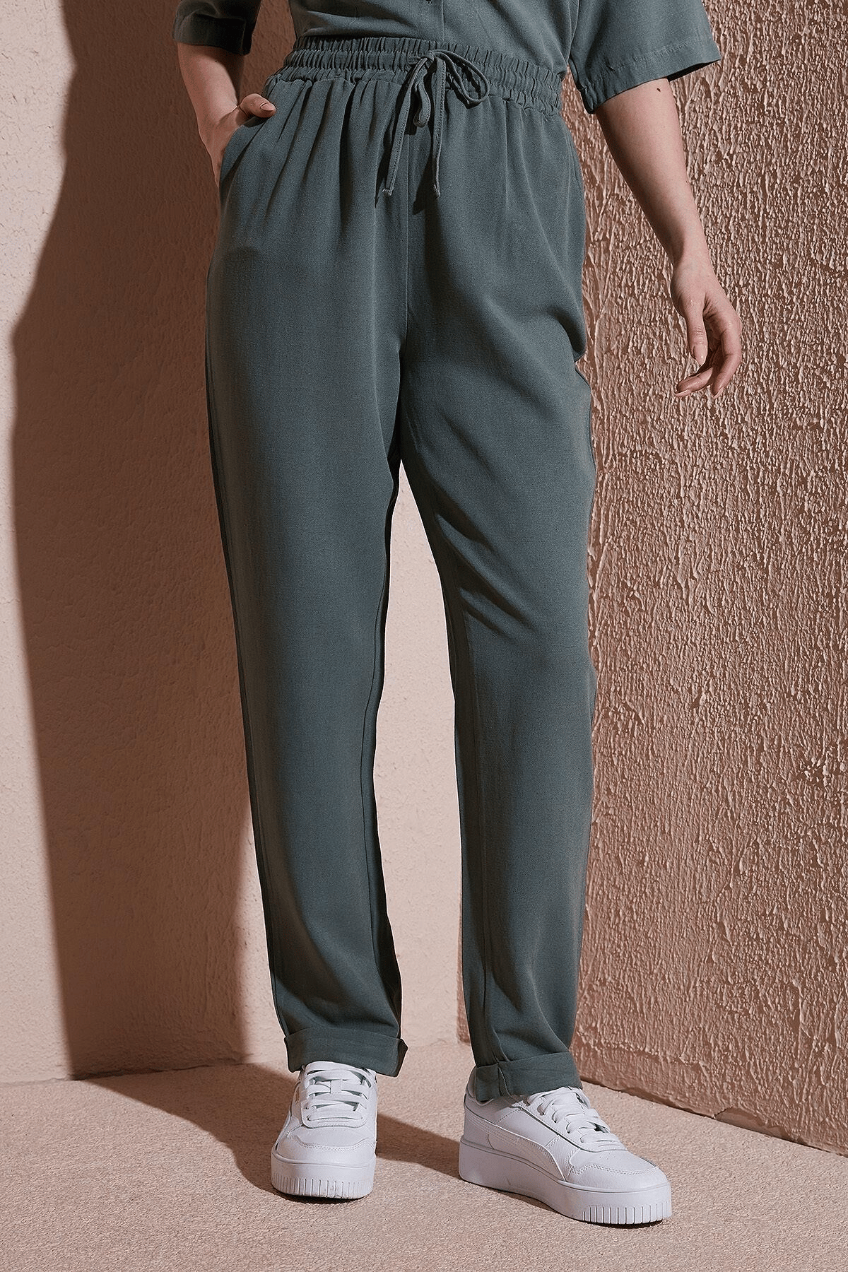 FASHION FRIENDS KADIN BELİ LASTİKLİ PANTOLON 25Y0550K1