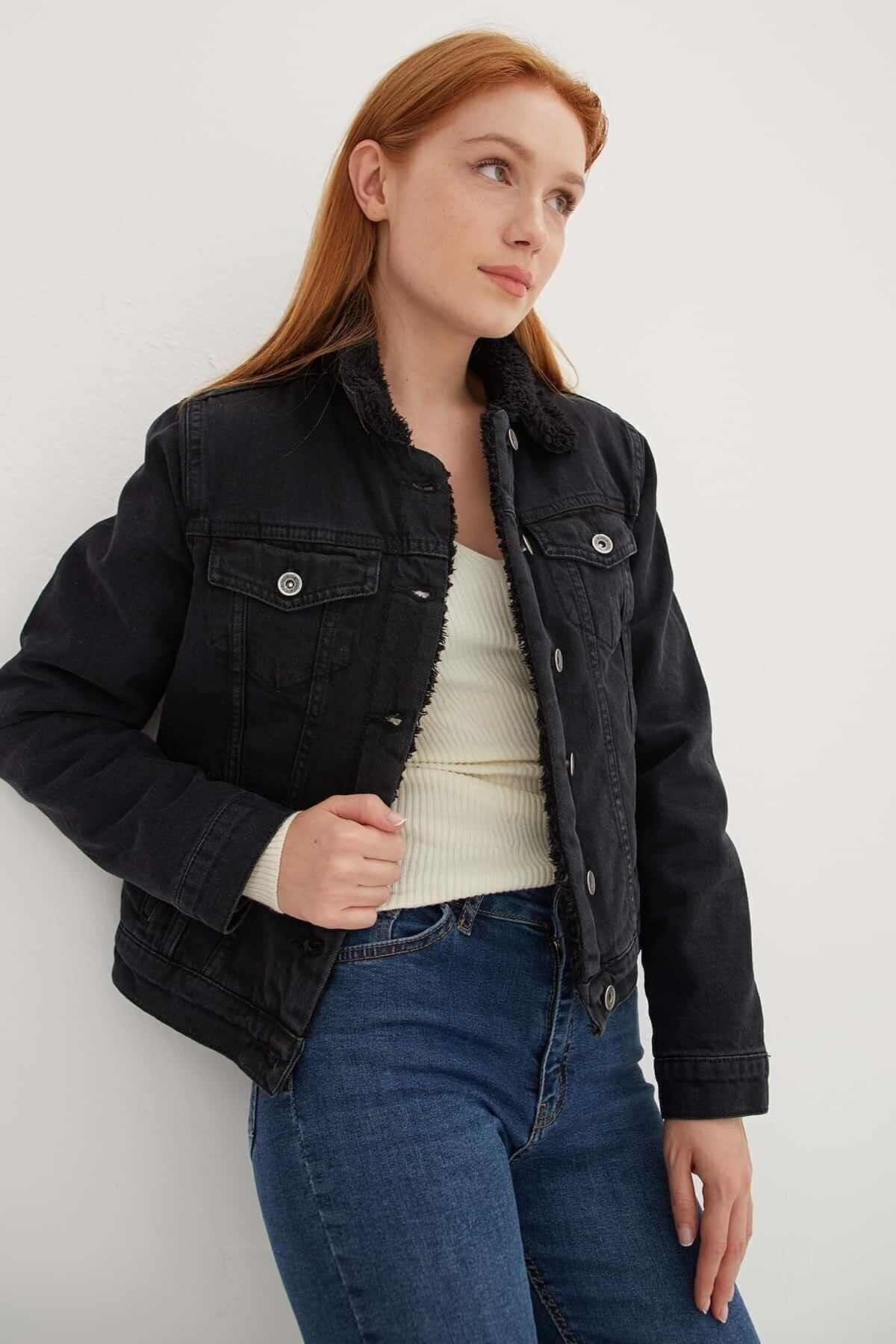 FASHION FRIENDS KADIN İÇİ KÜRKLÜ DENİM CEKET 23K0266K1