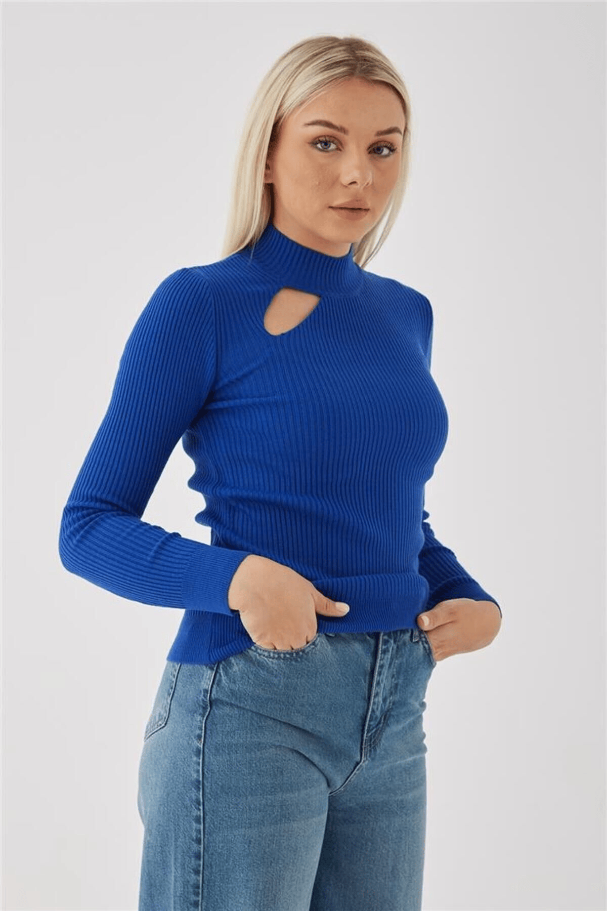 FASHION FRIENDS KADIN PENCERE DETAYLI KAZAK 23K0167K1