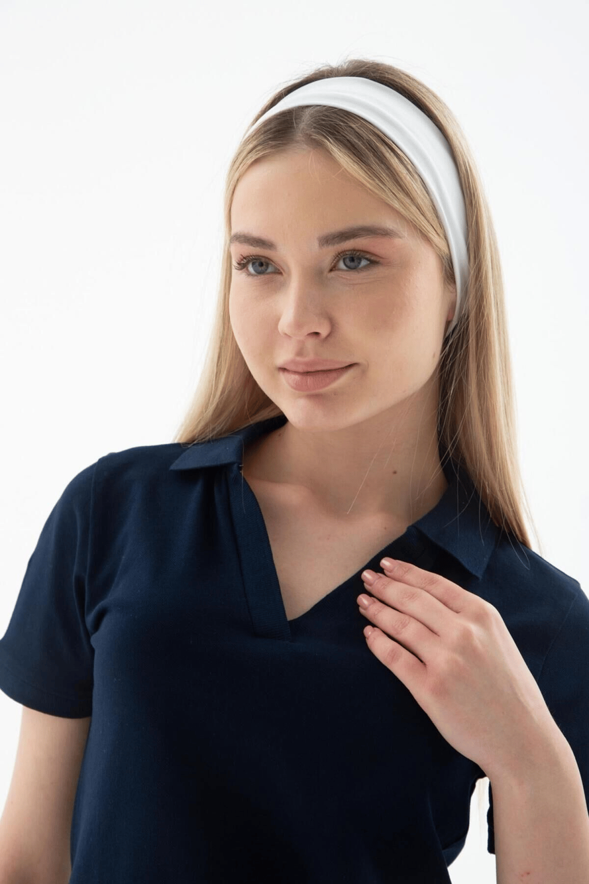 FASHION FRIENDS KADIN POLO V YAKA T-SHİRT 25Y0603K1