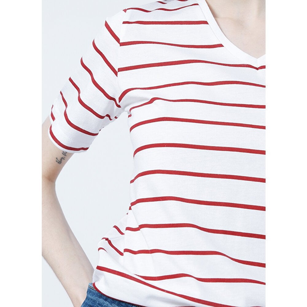 FASHİON FRİENDS KADIN V Yaka Çizgili T-Shirt 22Y0067K1