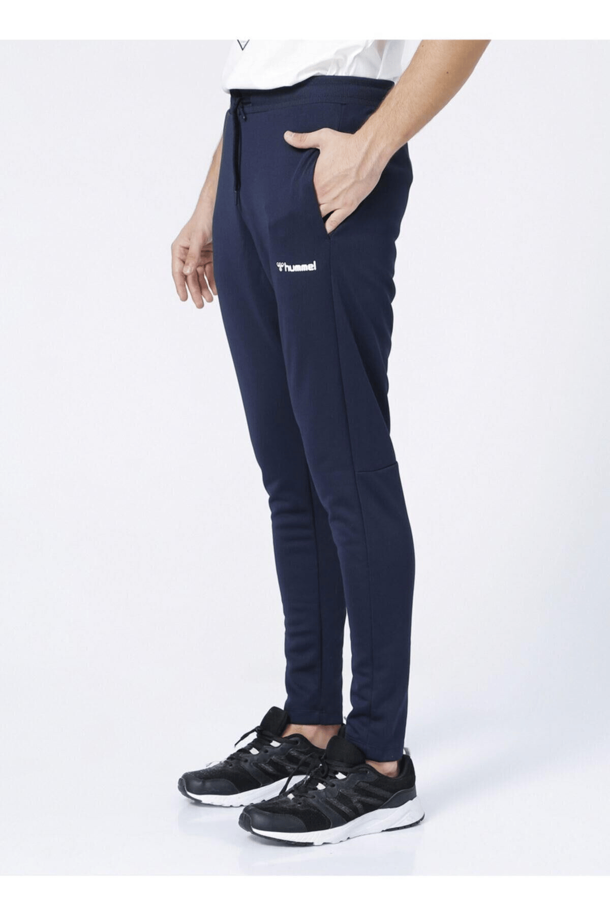 HUMMEL ERKEK PANTOLON FALCONZO TAPERED PANTS 931076
