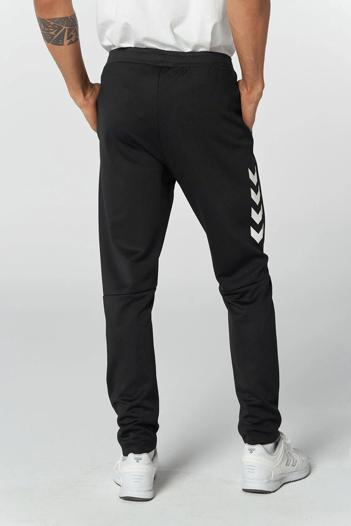 HUMMEL ERKEK PANTOLON FALCONZO TAPERED PANTS 931076