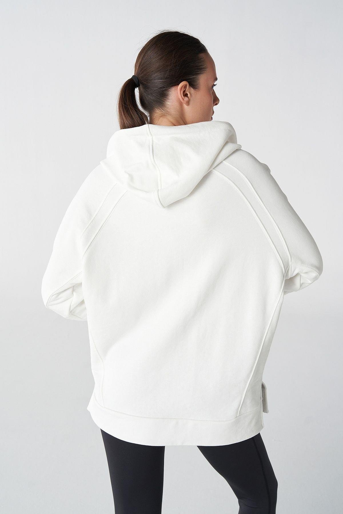 HUMMEL KADIN FERMUARLI HOODIE HMLMAYA OVERSIZE ZIP HOODIE 921803