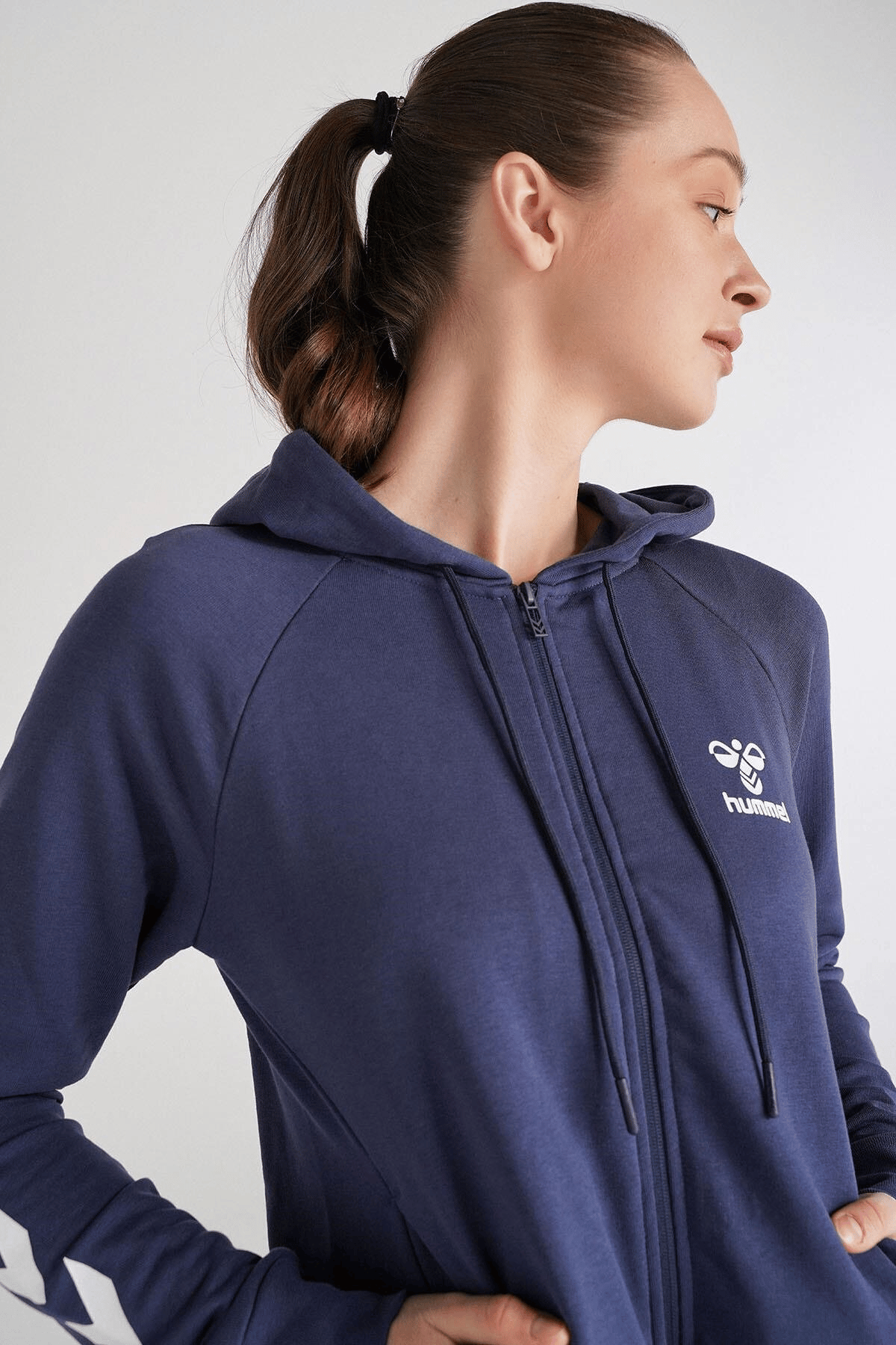 HUMMEL KADIN FERMUARLI HOODIE hmlT-NONI 2.0 ZIP HOODIE 921458