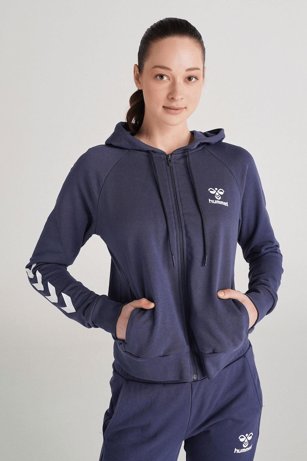 HUMMEL KADIN FERMUARLI HOODIE hmlT-NONI 2.0 ZIP HOODIE 921458