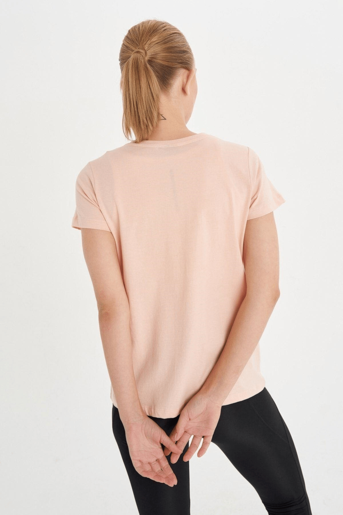 HUMMEL KADIN KISA KOL T-SHIRT DROMME T-SHIRT S/S 911490