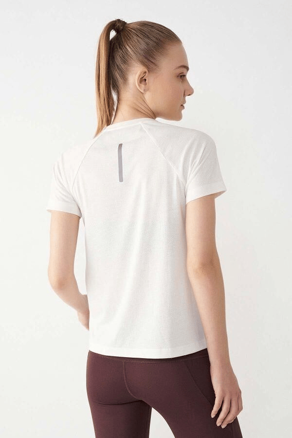 HUMMEL KADIN KISA KOL T-SHIRT GROP T-SHIRT S/S 911314