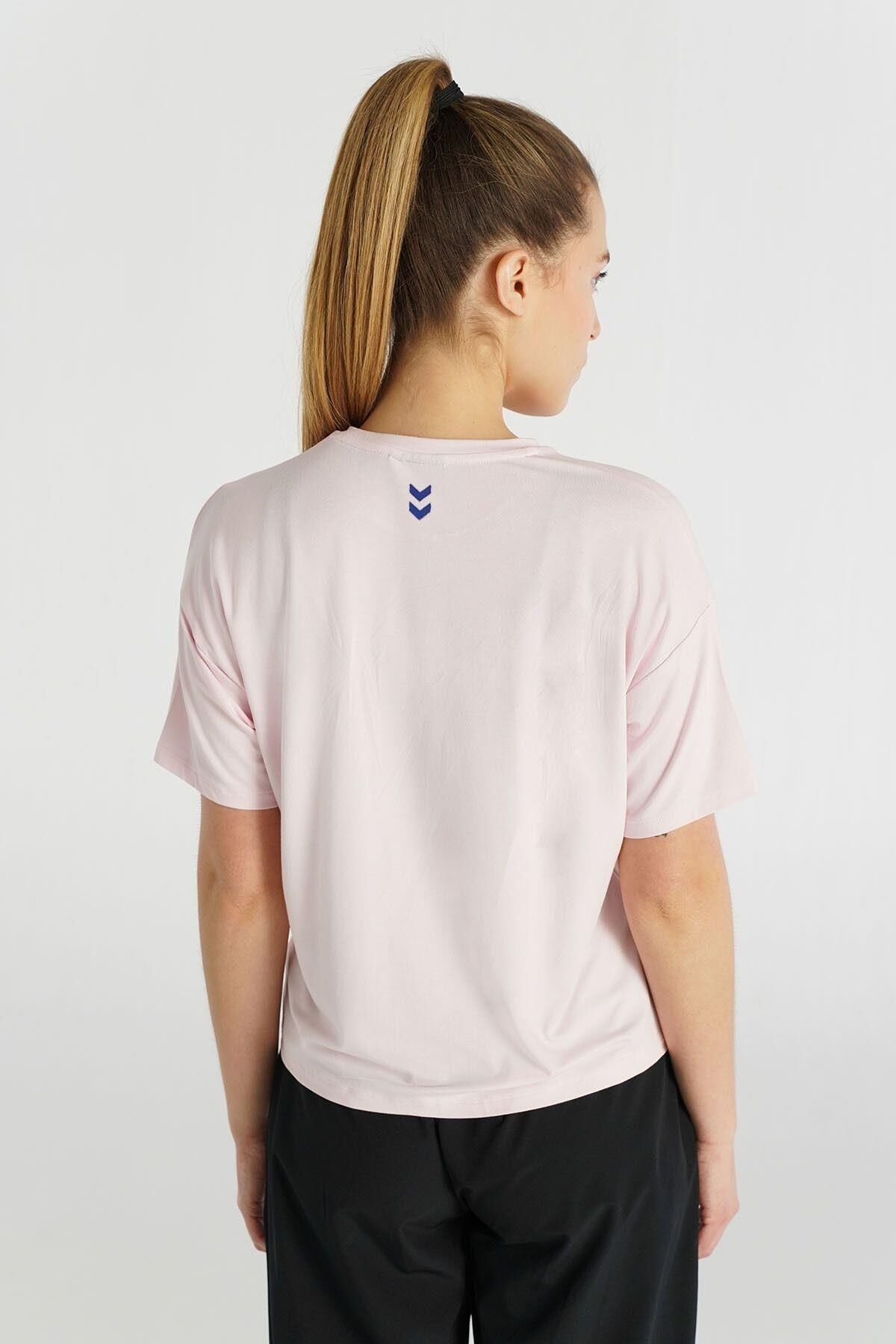 HUMMEL KADIN KISA KOL T-SHIRT HMLBORNEO T-SHIRT S/S 912076