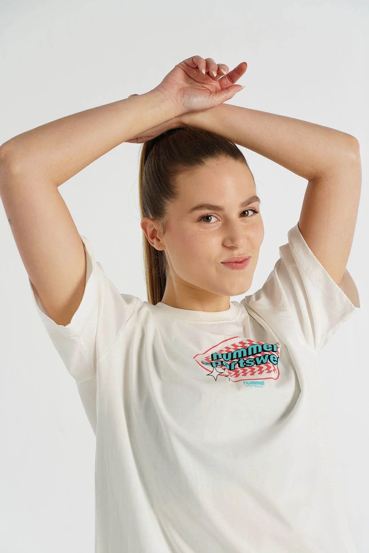 HUMMEL KADIN KISA KOL T-SHIRT HMLPATEZ OVERSIZE T-SHIRT S/S 912150