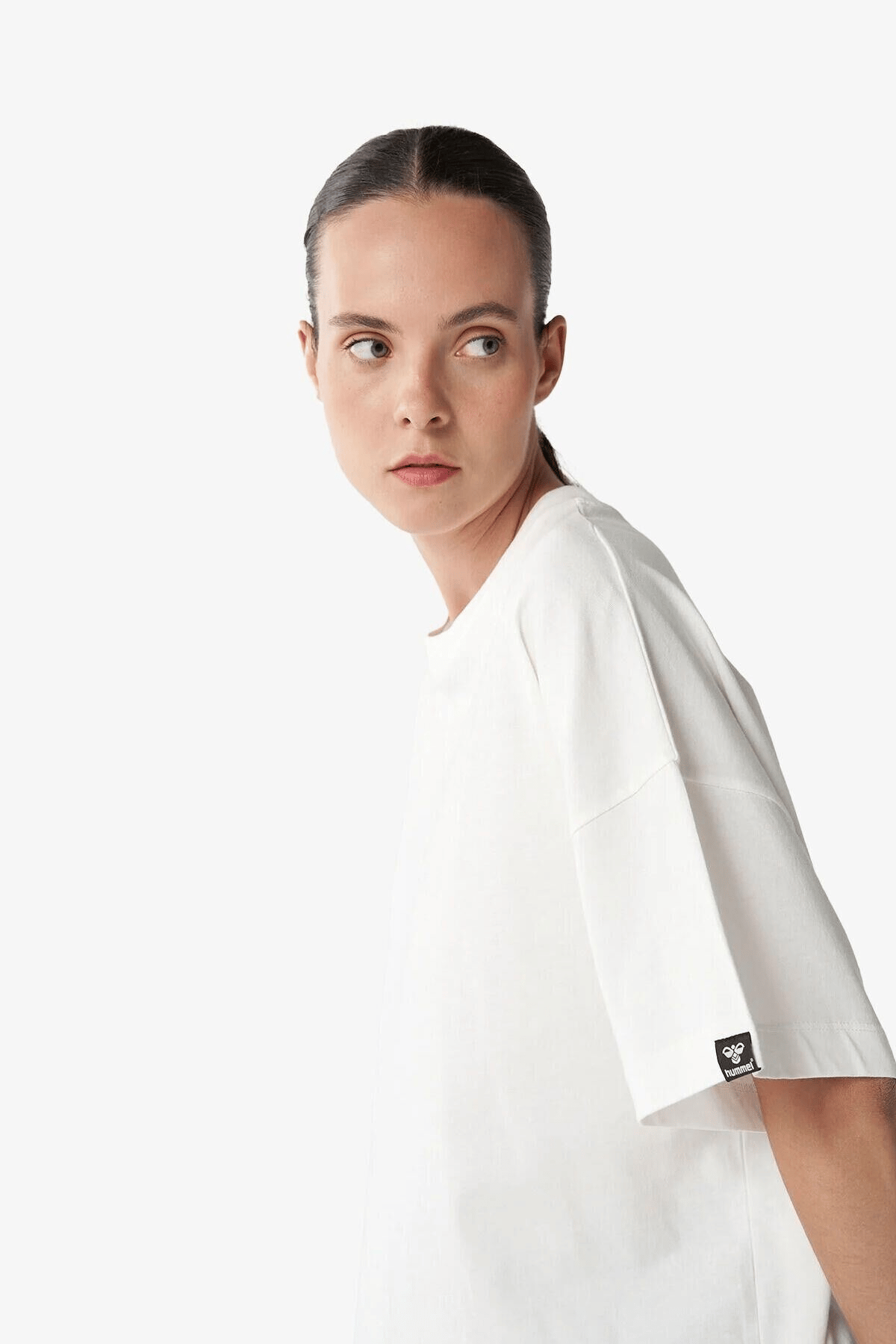 HUMMEL KADIN KISA KOL T-SHIRT HMLSHURA OVERSIZET-SHIRT S/S 911858