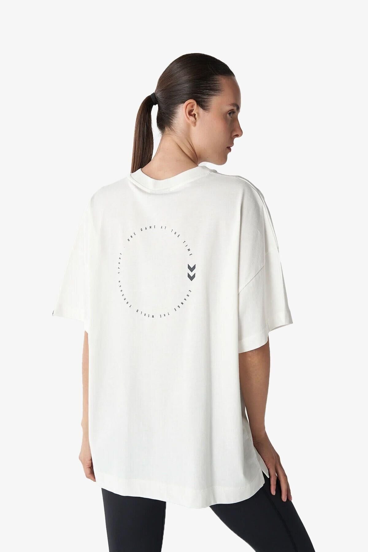 HUMMEL KADIN KISA KOL T-SHIRT HMLSHURA OVERSIZET-SHIRT S/S 911858