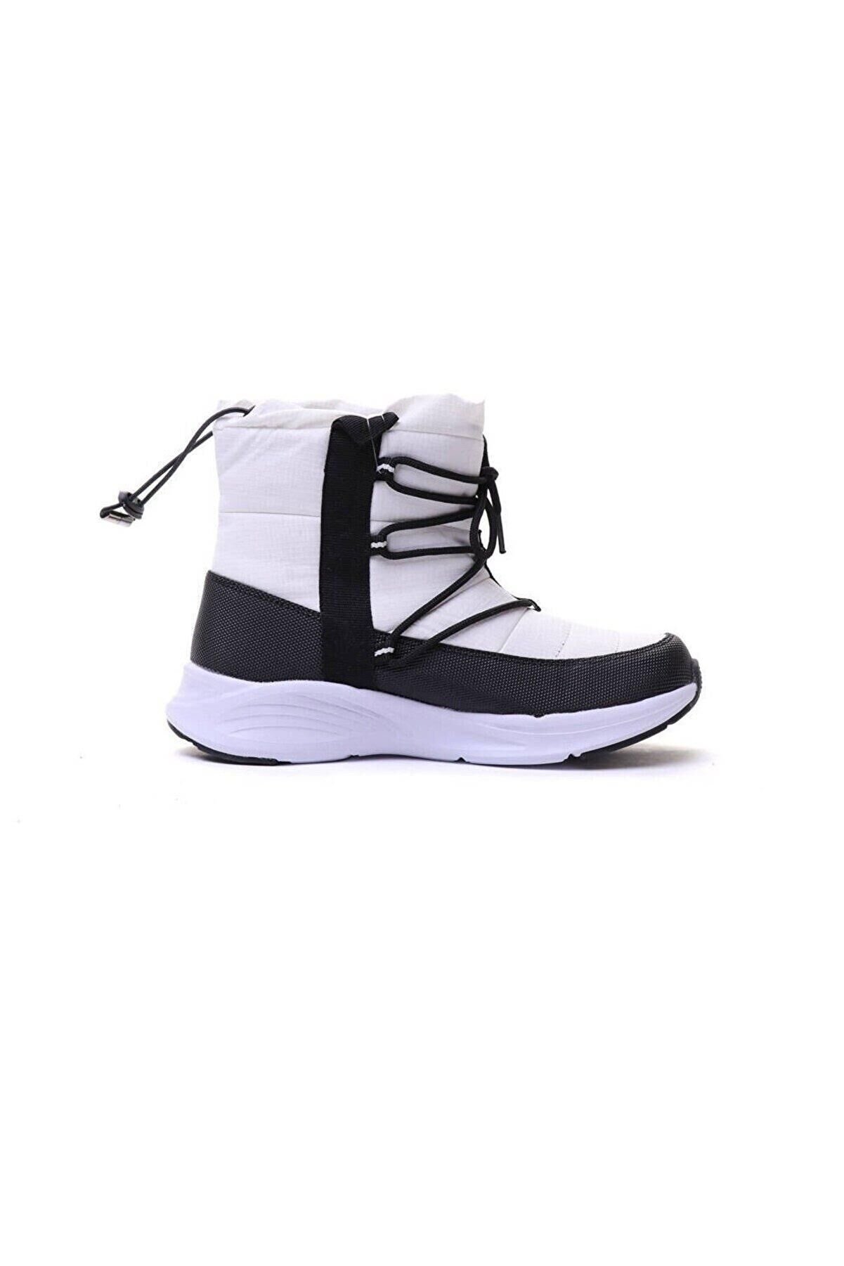 HUMMEL KADIN SPOR AYAKKABI HELENA 900152