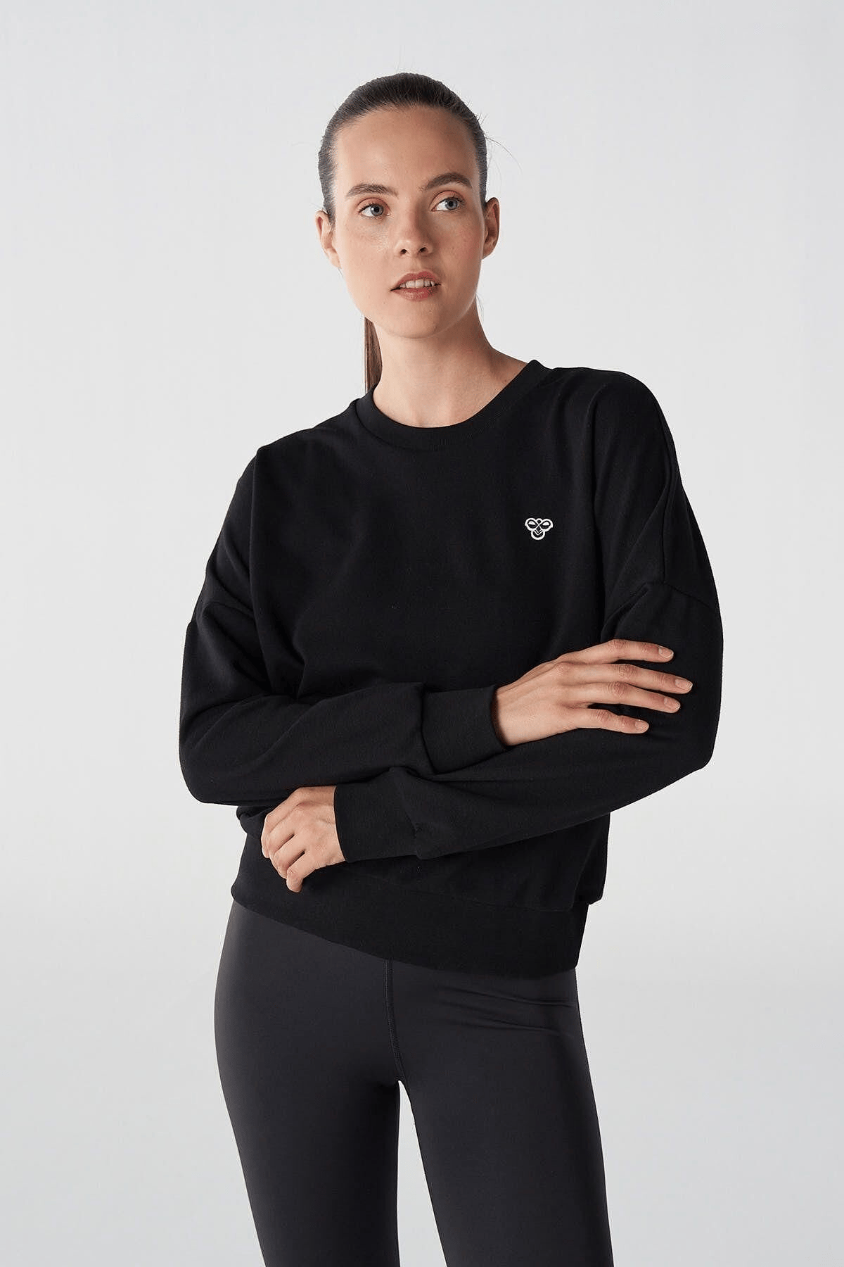 HUMMEL KADIN SWEATSHIRT T-IC ICONA SWEATSHIRT 921838