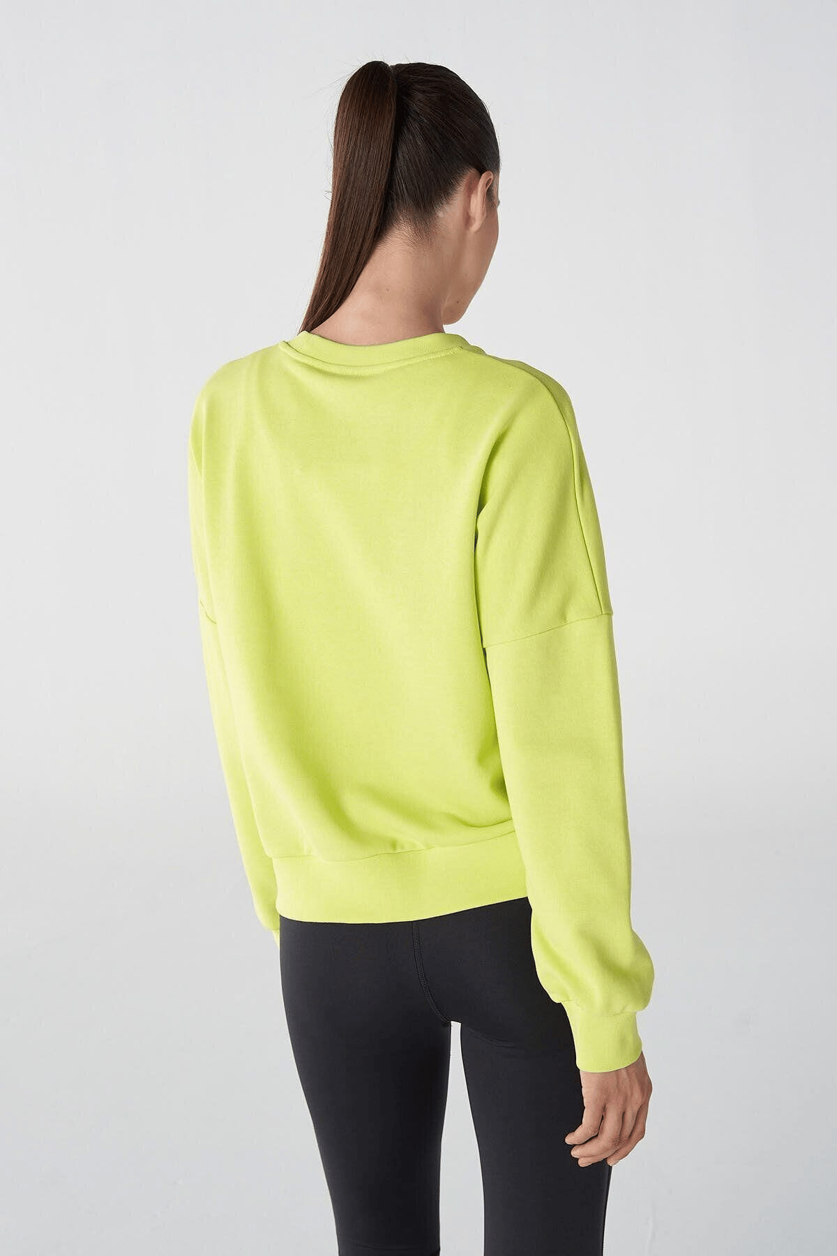 HUMMEL KADIN SWEATSHIRT T-IC ICONA SWEATSHIRT 921838