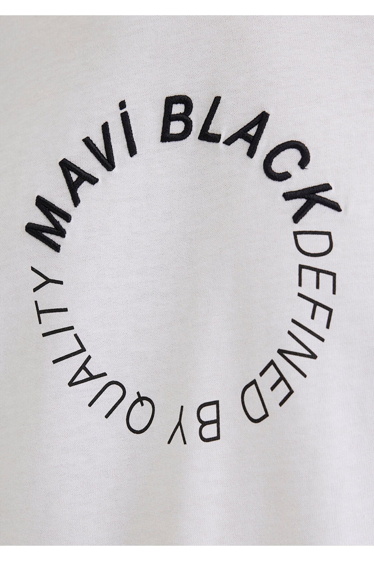 MAVİ ERKEK MAVİ BLACK TİŞÖRT Beyaz 0612406-620