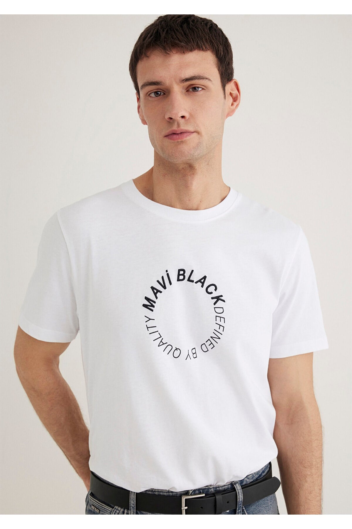 MAVİ ERKEK MAVİ BLACK TİŞÖRT Beyaz 0612406-620