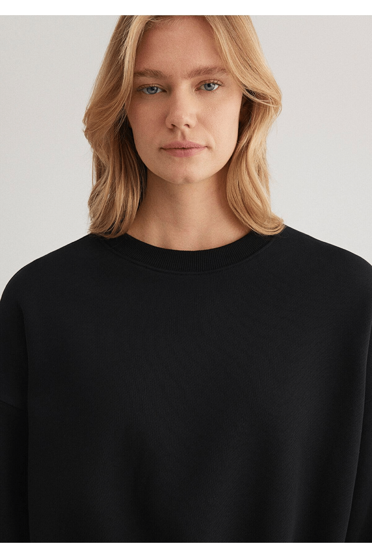 MAVİ KADIN BISIKLET YAKA SWEATSHIRT Siyah 1S10307-900