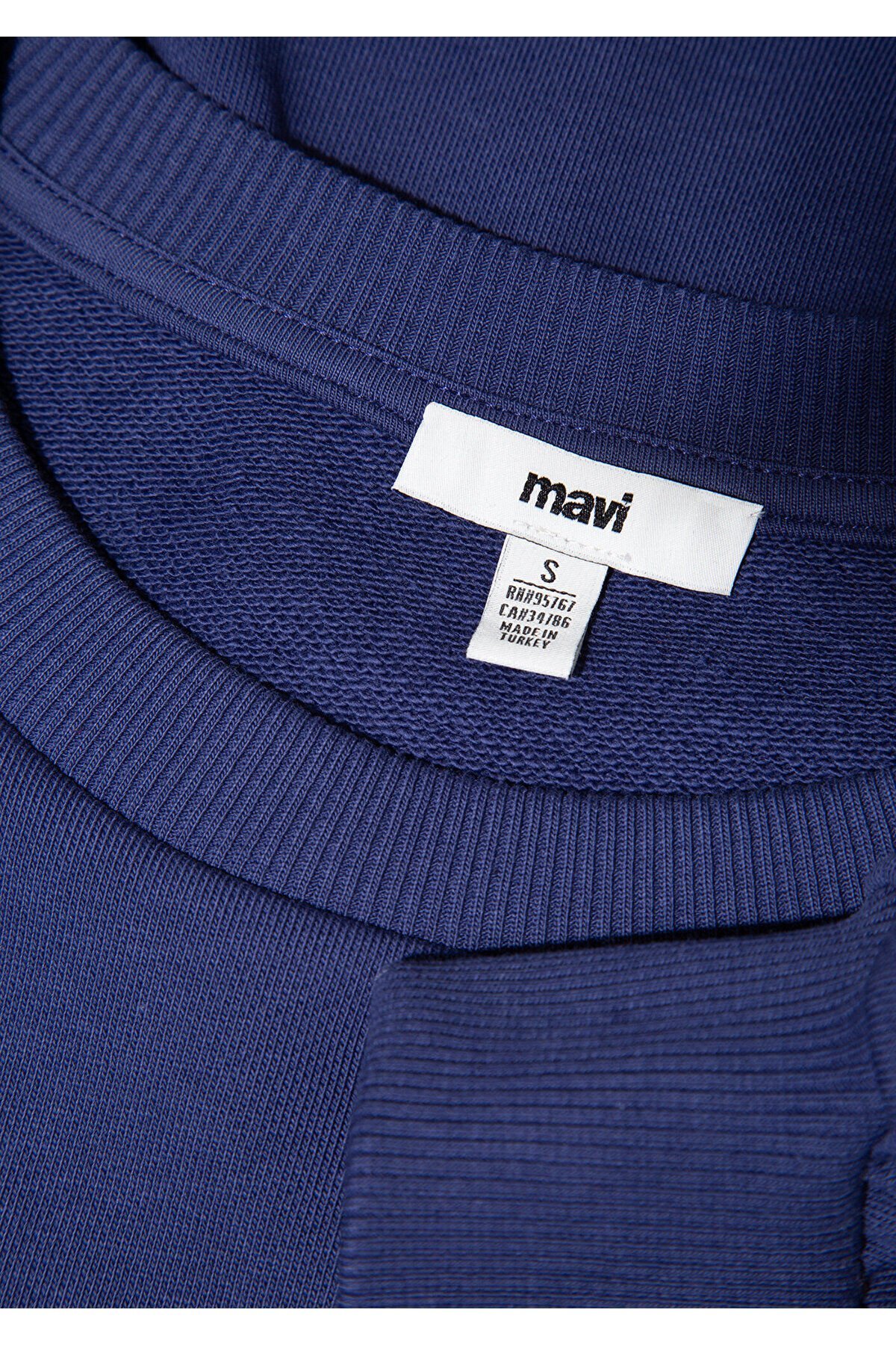 MAVİ KADIN LOGO BASKILI SWEATSHIRT Derin Lacivert 1S10372-70498