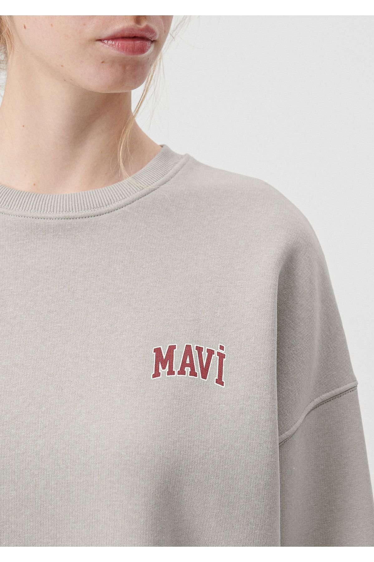 MAVİ KADIN MAVİ LOGO SWEATSHIRT Çakmaktaşı Gri 1611600-70112