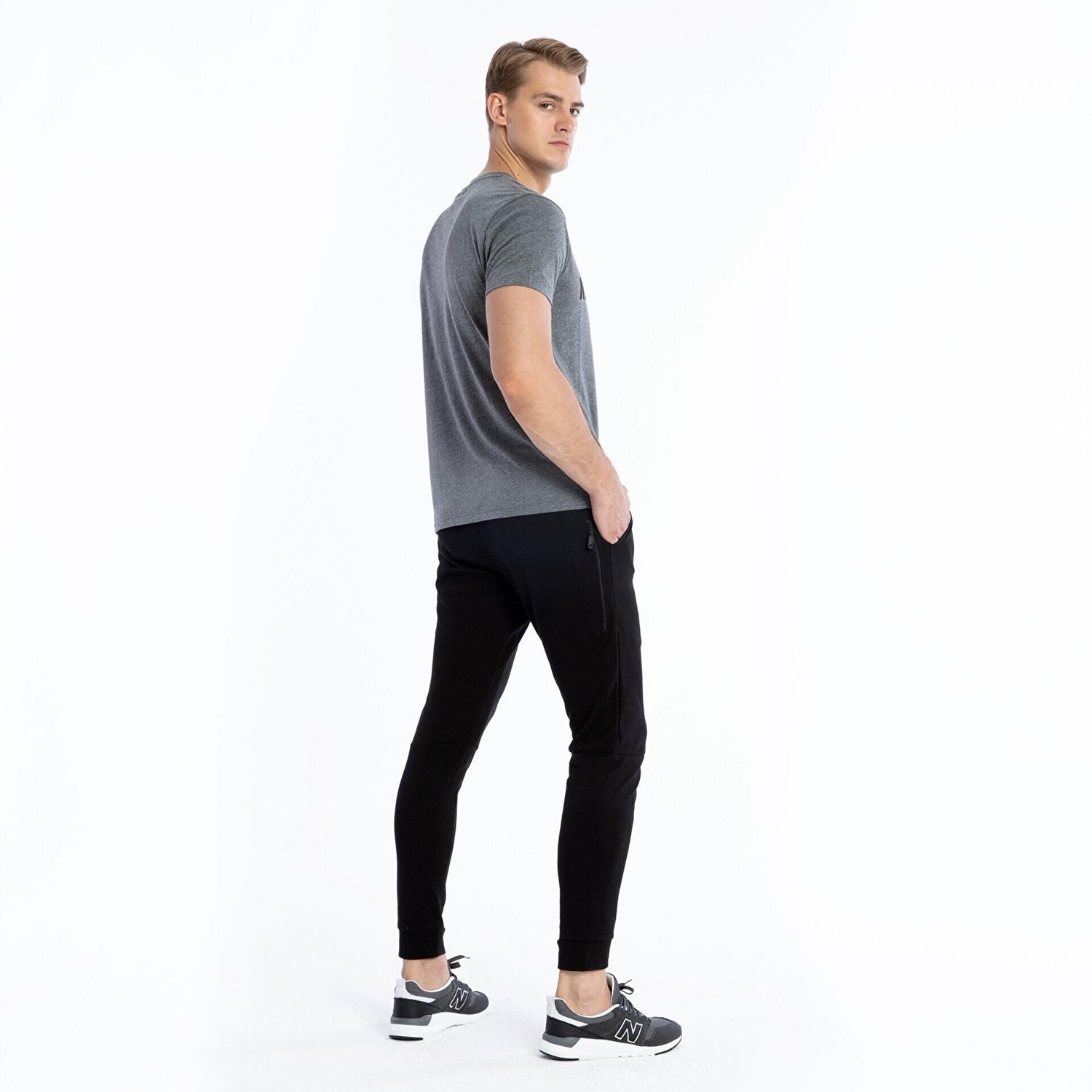 NEW BALANCE ERKEK EŞOFMAN ALTI MNP3804-BK