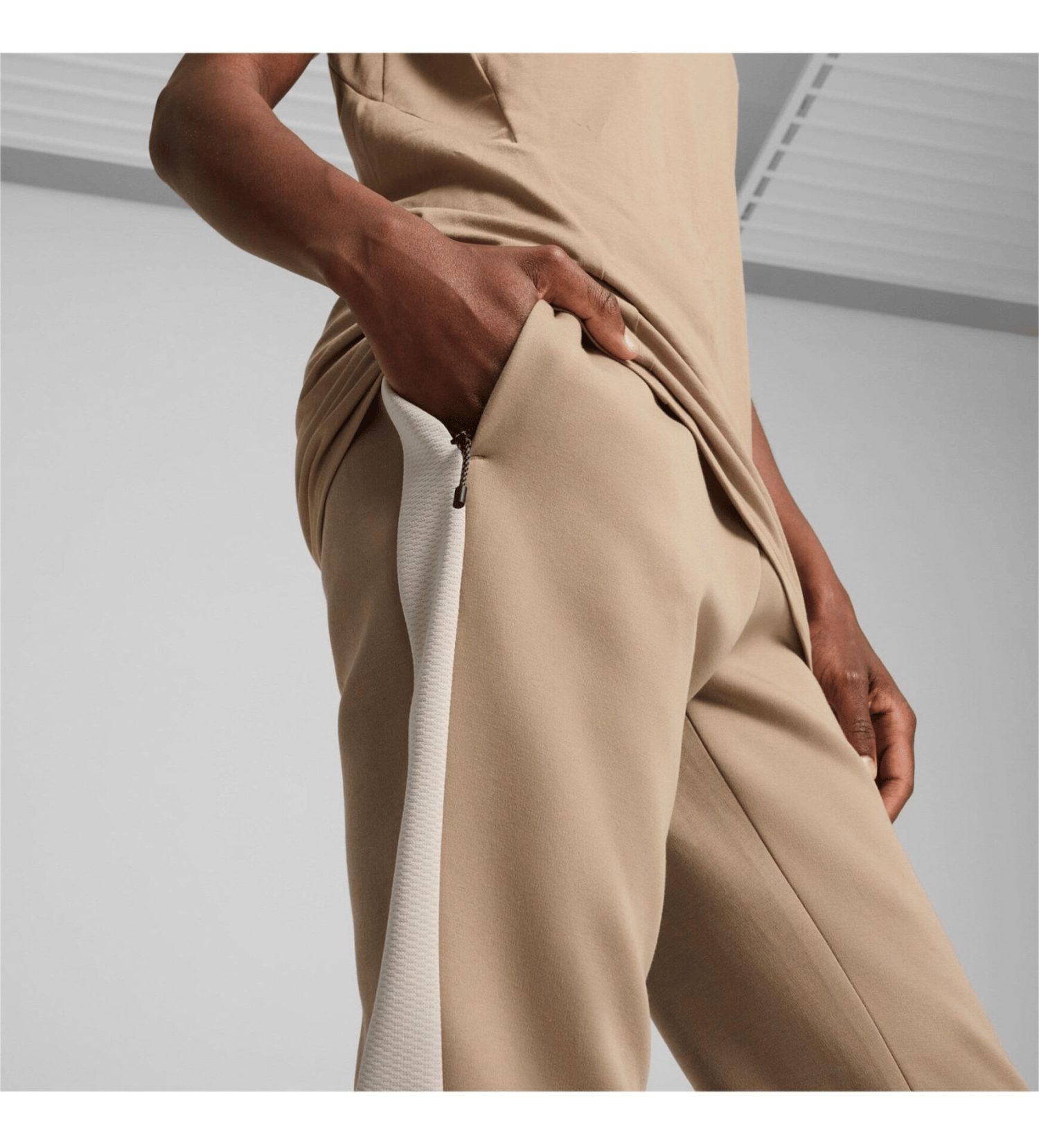PUMA ERKEK SWEAT PANT EVOSTRIPE PANTS 68170267