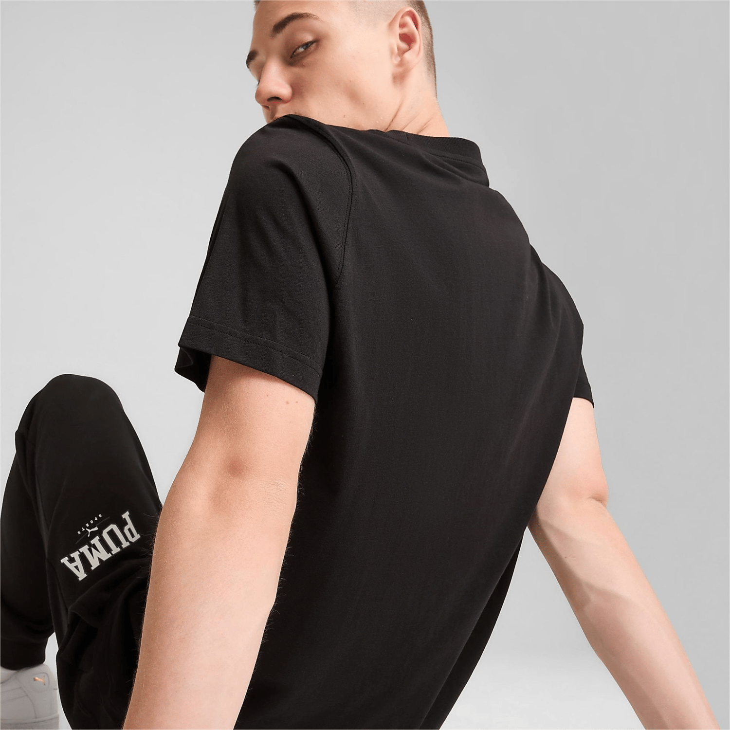 PUMA ERKEK T-SHIRT PUMA SQUAD TEE 68179101